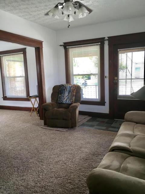 802 S Washington St, Circleville, OH 43113 photo 9