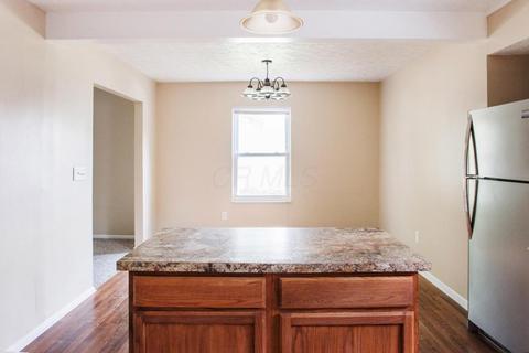 2144 Sumac Loop S, Columbus, OH 43229 photo 4
