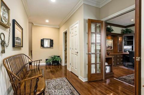 6841 Vineyard Haven Loop, Dublin, OH 43016 photo 2