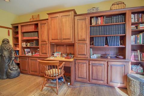 145 W Mound St, Circleville, OH 43113 photo 42