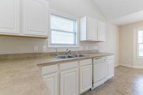 753 Salinger Dr, Lithopolis, OH 43136 photo 12
