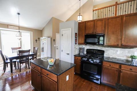 202 Emerald Ice Loop, Delaware, OH 43015 photo 7