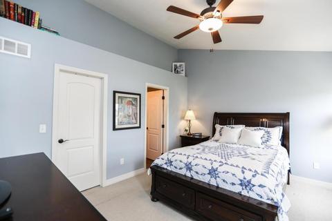 202 Emerald Ice Loop, Delaware, OH 43015 photo 18
