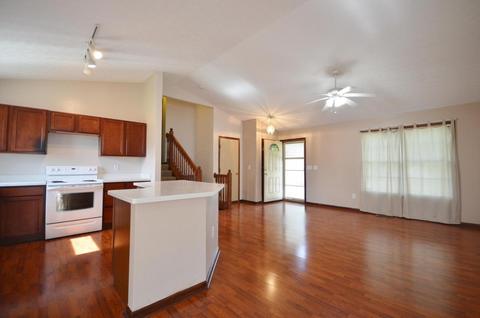 258 Westbear Ct, Galloway, OH 43119 photo 9