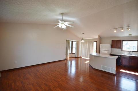 258 Westbear Ct, Galloway, OH 43119 photo 5