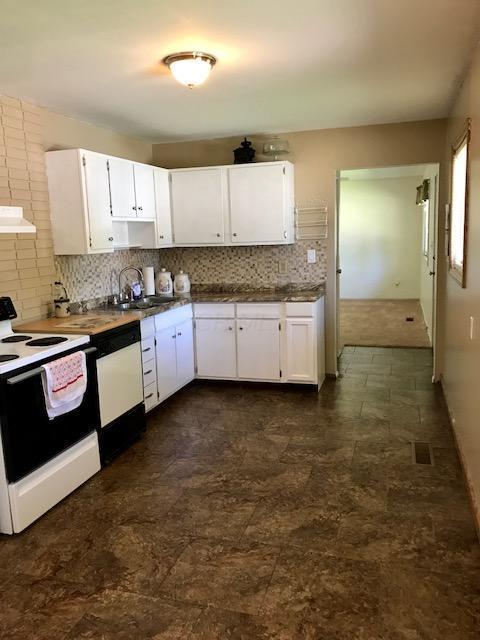 1022 Westview Dr, Hebron, OH 43025 photo 6