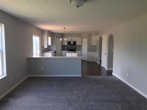 5803 Templar St, Columbus, OH 43232 photo 7