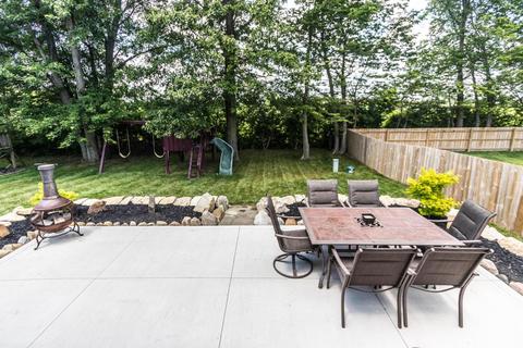 263 Iris Trail Dr, Galloway, OH 43119 photo 34
