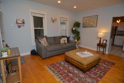 391 E Kossuth St, Columbus, OH 43206 photo 5