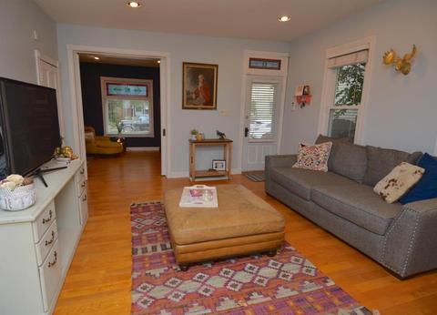 391 E Kossuth St, Columbus, OH 43206 photo 7