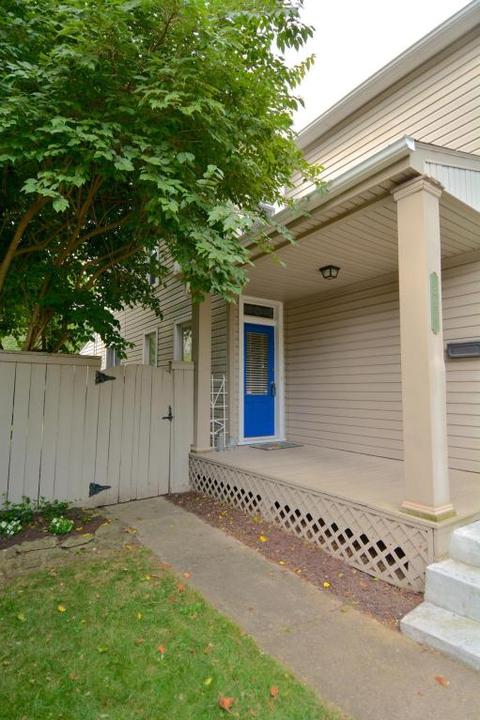 391 E Kossuth St, Columbus, OH 43206 photo 3