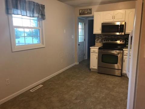 3047 Willow Rd, Springfield, OH 45502 photo 8