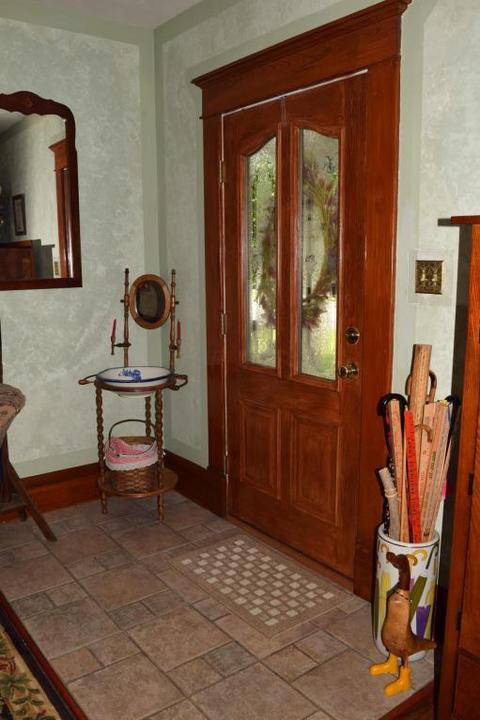 71 E Coshocton St, Johnstown, OH 43031 photo 7