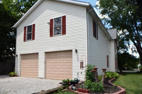 71 E Coshocton St, Johnstown, OH 43031 photo 2