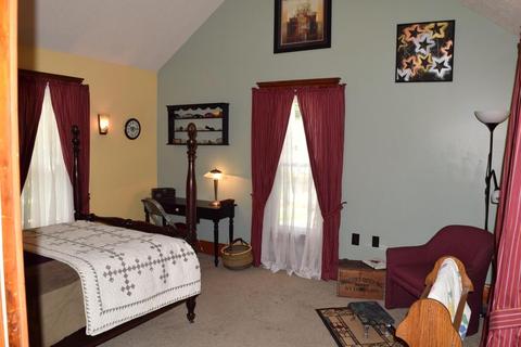 71 E Coshocton St, Johnstown, OH 43031 photo 30