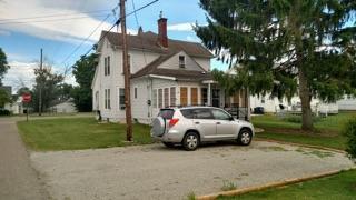 111 Maple St, Hebron, OH 43025 photo 2