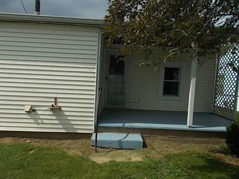 137 E Postal Ave, Newark, OH 43055 photo 14
