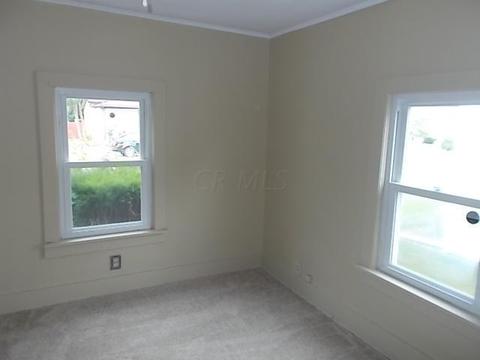 137 E Postal Ave, Newark, OH 43055 photo 10
