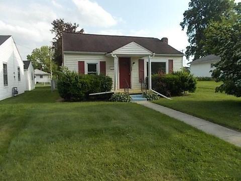 137 E Postal Ave, Newark, OH 43055 photo 1