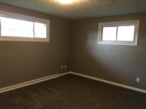 1111 Stanway Ave, Springfield, OH 45503 photo 5