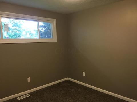1111 Stanway Ave, Springfield, OH 45503 photo 9
