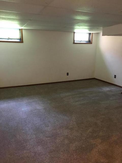 976 Gary Dr, Columbus, OH 43207 photo 8