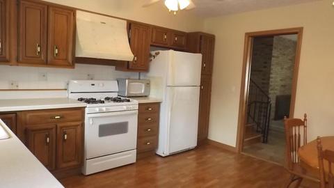 1351 Devonhurst Dr, Columbus, OH 43232 photo 10