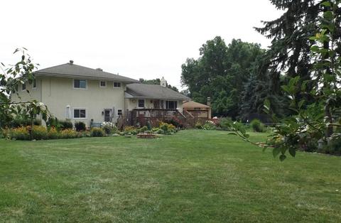 1351 Devonhurst Dr, Columbus, OH 43232 photo 23