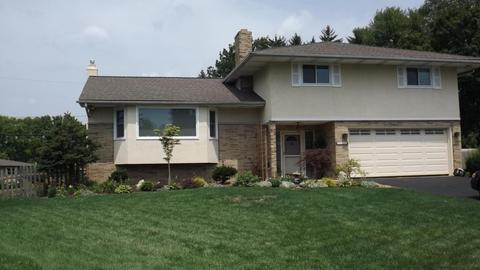 1351 Devonhurst Dr, Columbus, OH 43232 photo 1