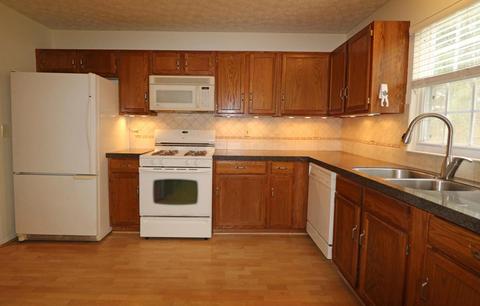 4342 Eagle View Ct, Columbus, OH 43228 photo 7