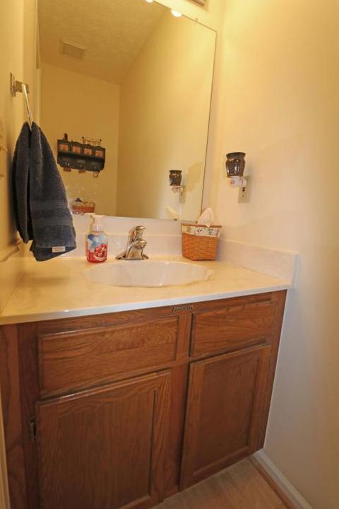 4342 Eagle View Ct, Columbus, OH 43228 photo 15