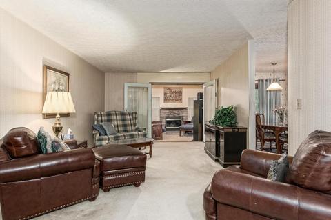7342 Eel Ct, Columbus, OH 43235 photo 4