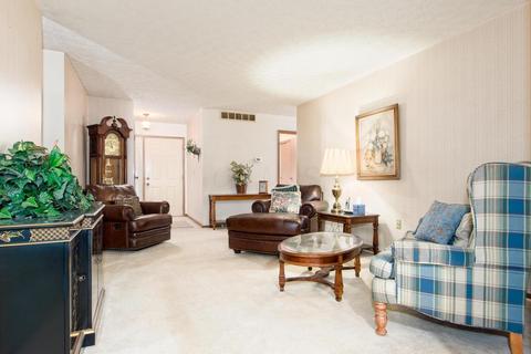 7342 Eel Ct, Columbus, OH 43235 photo 6