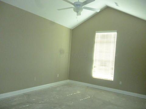 5935 Eiger Dr, Columbus, OH 43213 photo 8