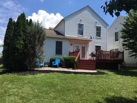 293 Iris Trail Dr, Galloway, OH 43119 photo 2