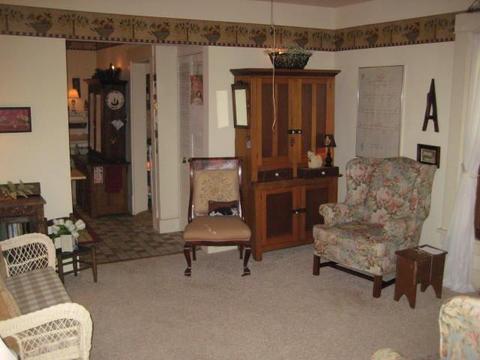 91 E Case St, Powell, OH 43065 photo 2