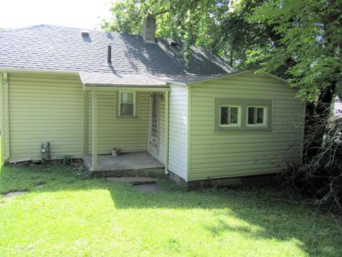 328 N Burnett Rd, Springfield, OH 45503 photo 6