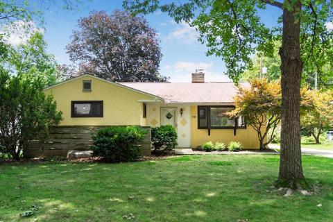 981 Hartford St, Worthington, OH 43085 photo 1