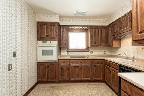 981 Hartford St, Worthington, OH 43085 photo 13