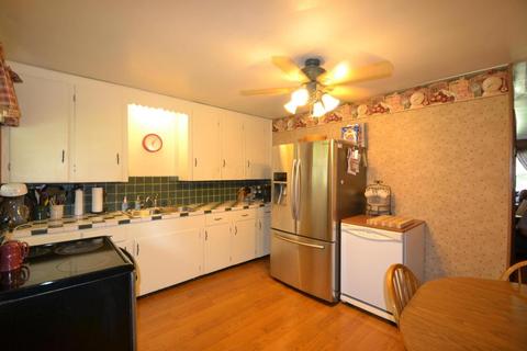 115 N 9th St, Hebron, OH 43025 photo 3