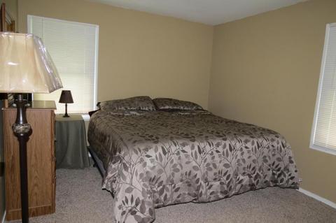 407 Stella Ave, Circleville, OH 43113 photo 6