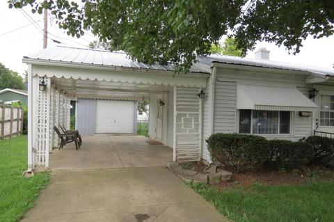 407 Stella Ave, Circleville, OH 43113 photo 2