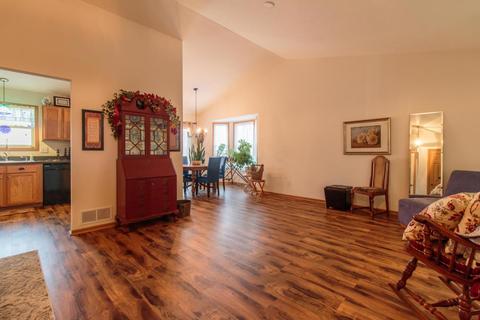 723 Salinger Dr, Lithopolis, OH 43136 photo 3