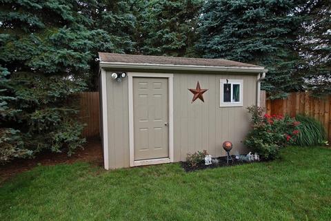 2410 Puthuff Ave, Circleville, OH 43113 photo 8