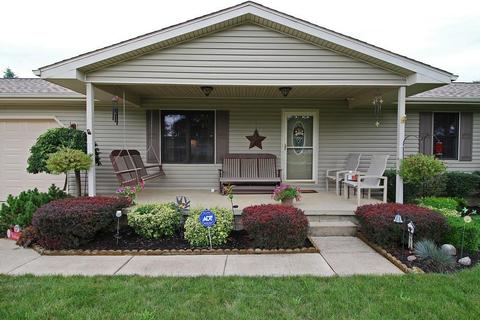 2410 Puthuff Ave, Circleville, OH 43113 photo 3