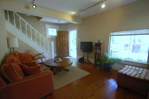 418 E 20th Ave, Columbus, OH 43201 photo 3