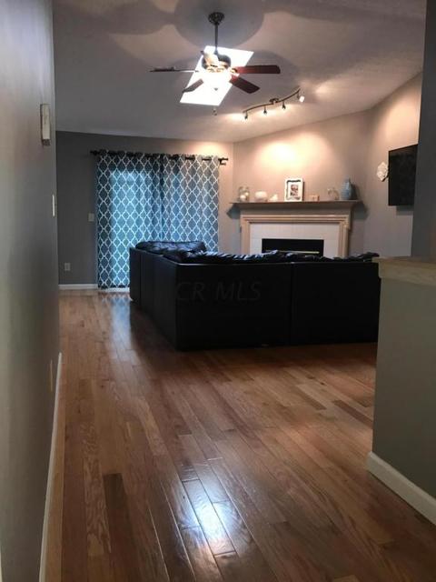 847 Robmeyer Dr, Columbus, OH 43207 photo 3