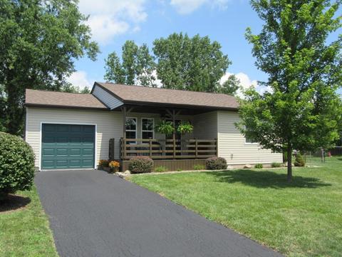 6544 Cedar Ct E, Galloway, OH 43119 photo 1