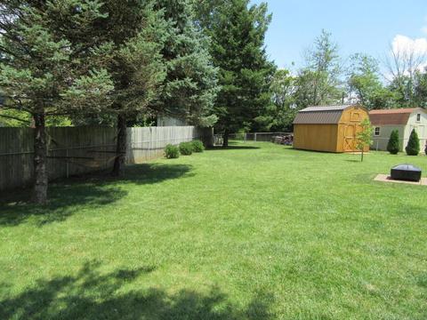 6544 Cedar Ct E, Galloway, OH 43119 photo 3