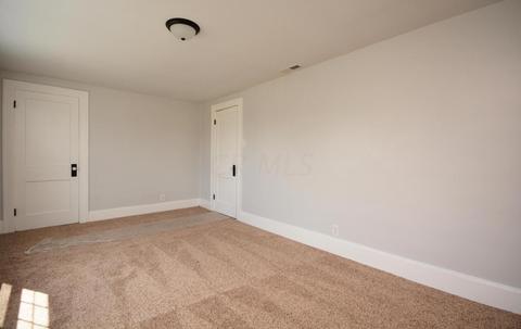 712 E Kossuth St, Columbus, OH 43206 photo 15